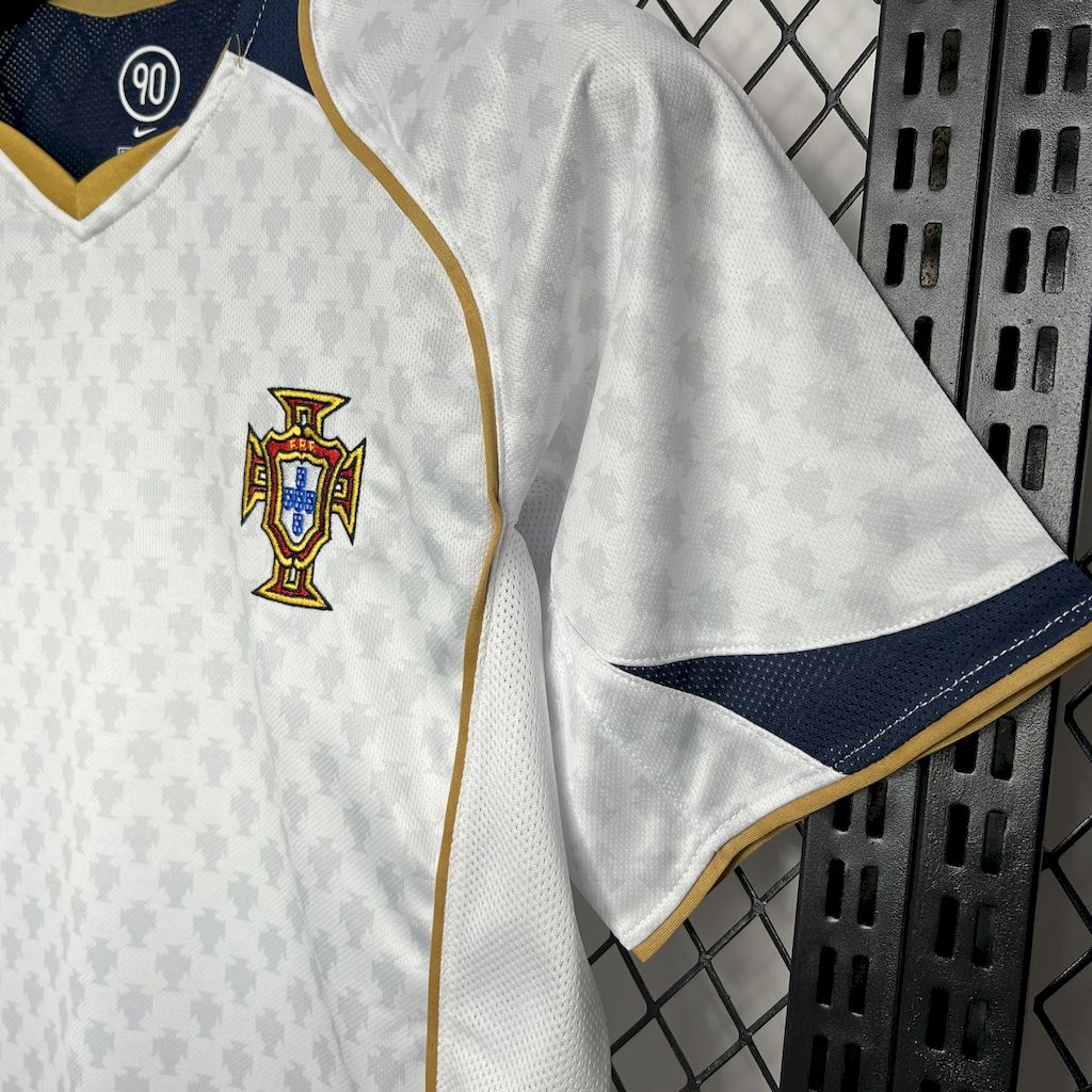 Camisa Portugal Reserva 2004 - Versão (Retrô)