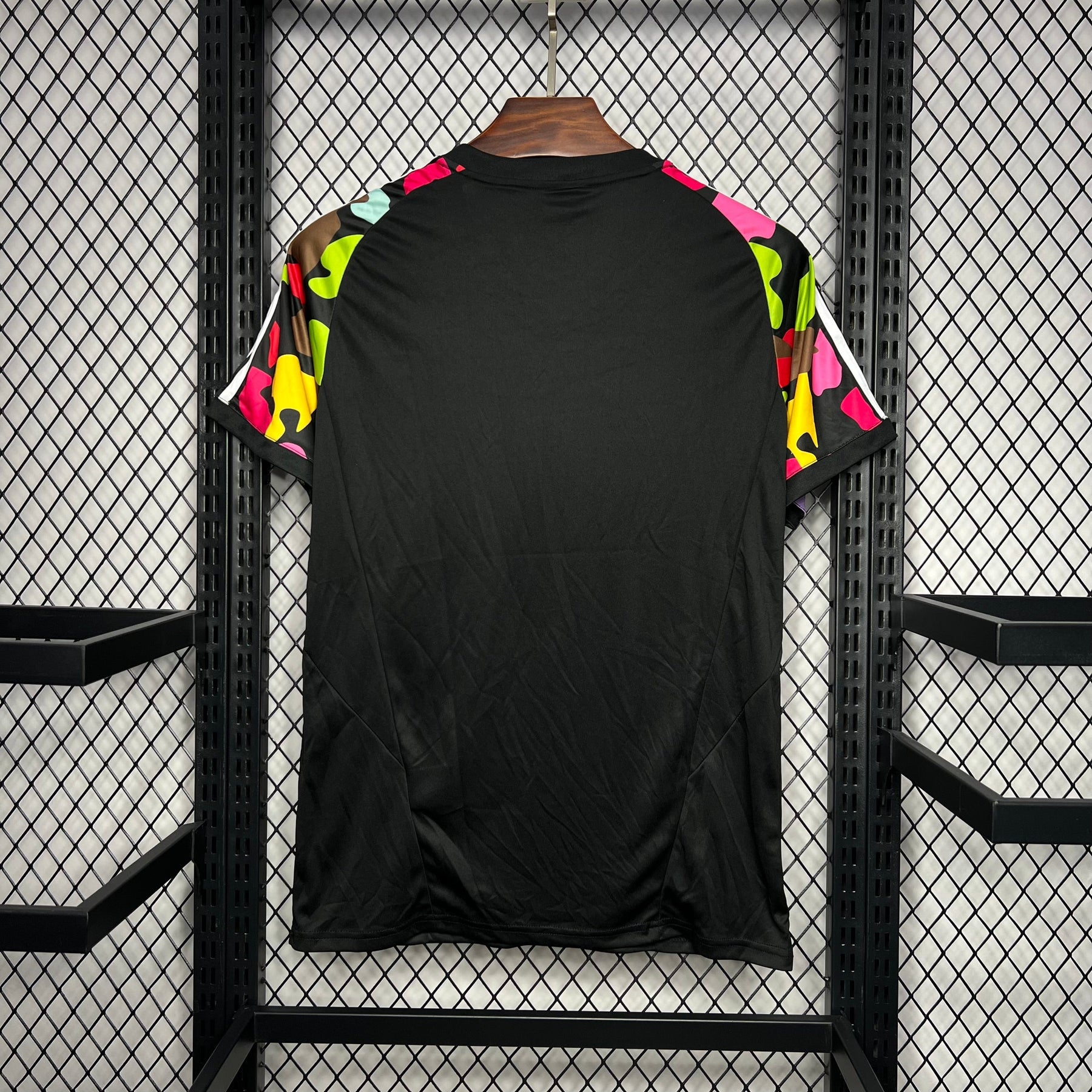 Camisa Real Madrid Treino 24/25 - Adidas (Torcedor) Masculina