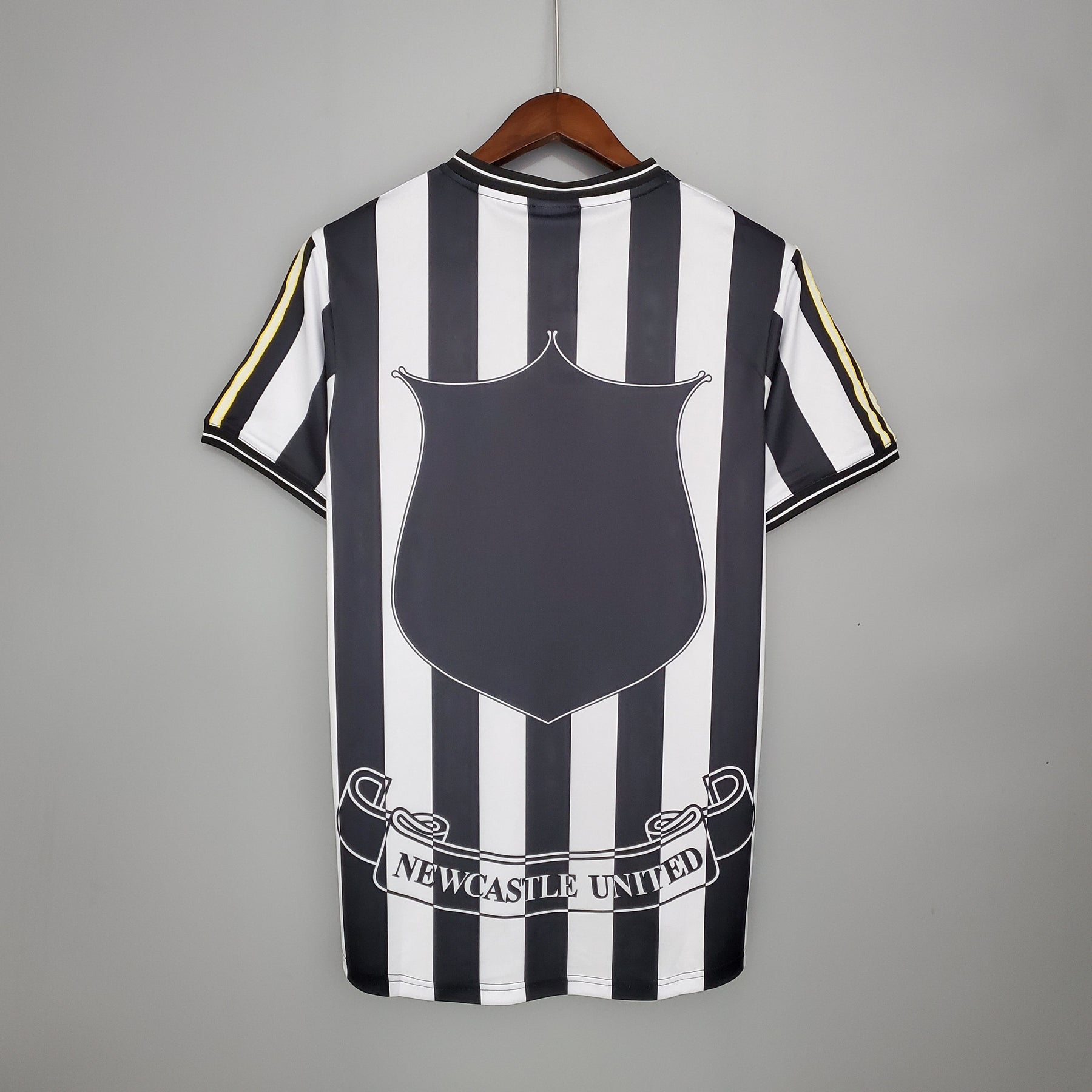 Camisa Newcastle Titular 97/99 - Versão (Retrô)