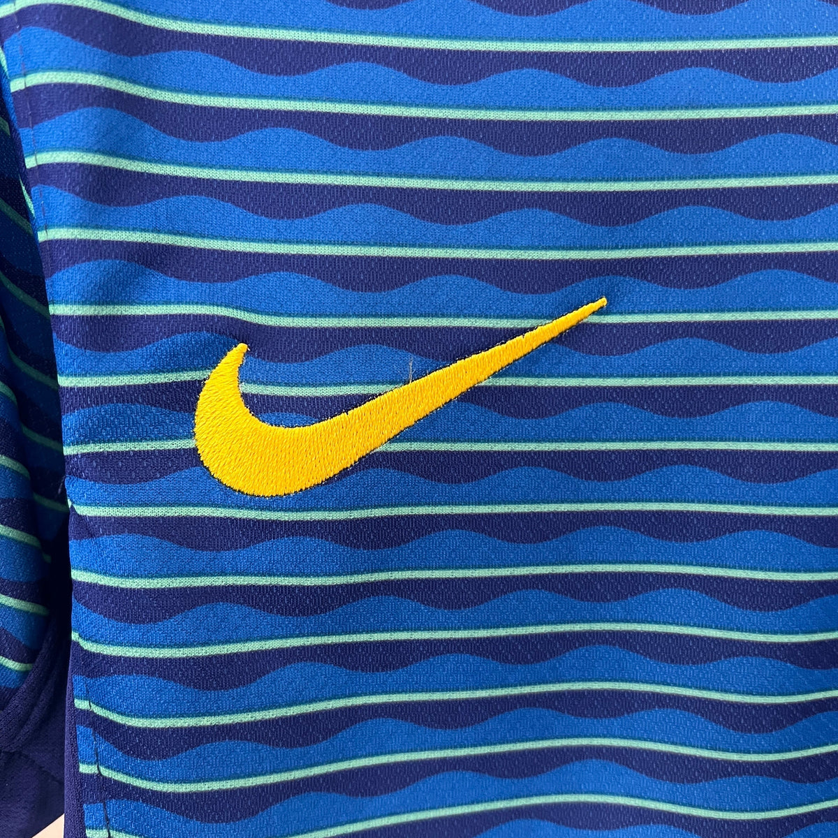 Camisa Brasil Away 24/25 - Versão (Feminina)