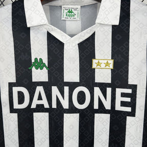 Camisa Juventus Titular 92/93 - Versão (Retrô)