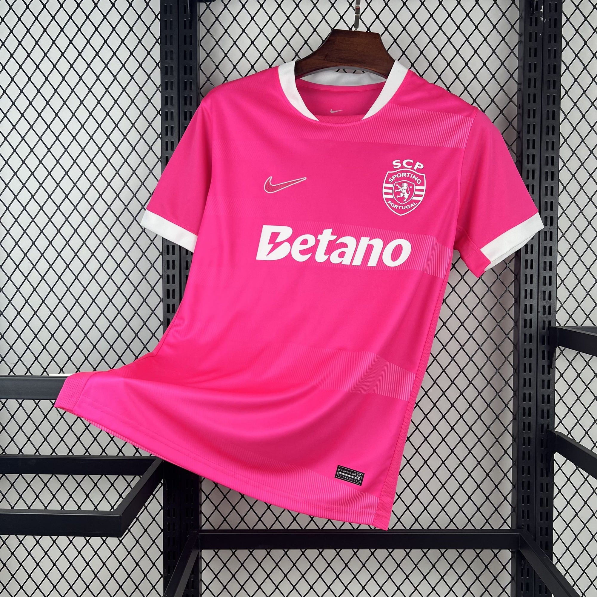 Camisa Sporting 26/27 Outubro Rosa - (Torcedor)