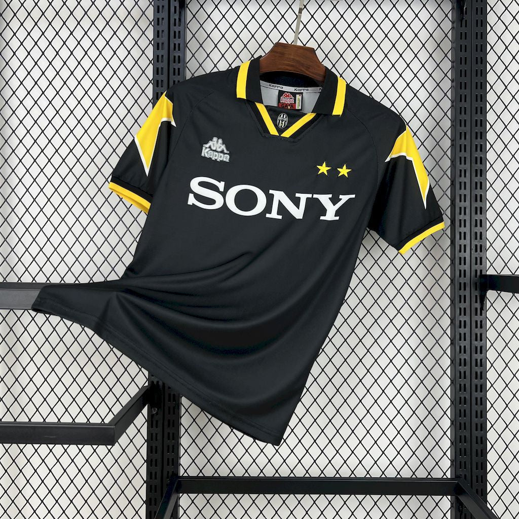 Camisa Juventus lll 96/97 - Versão (Retrô)