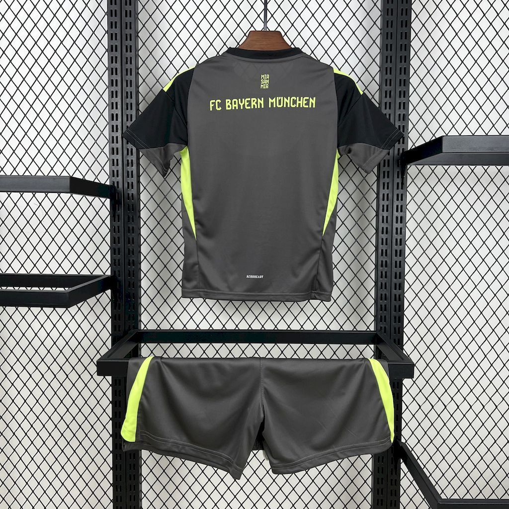 Kit Infantil Bayern de Munique 25/26 Goleiro Away
