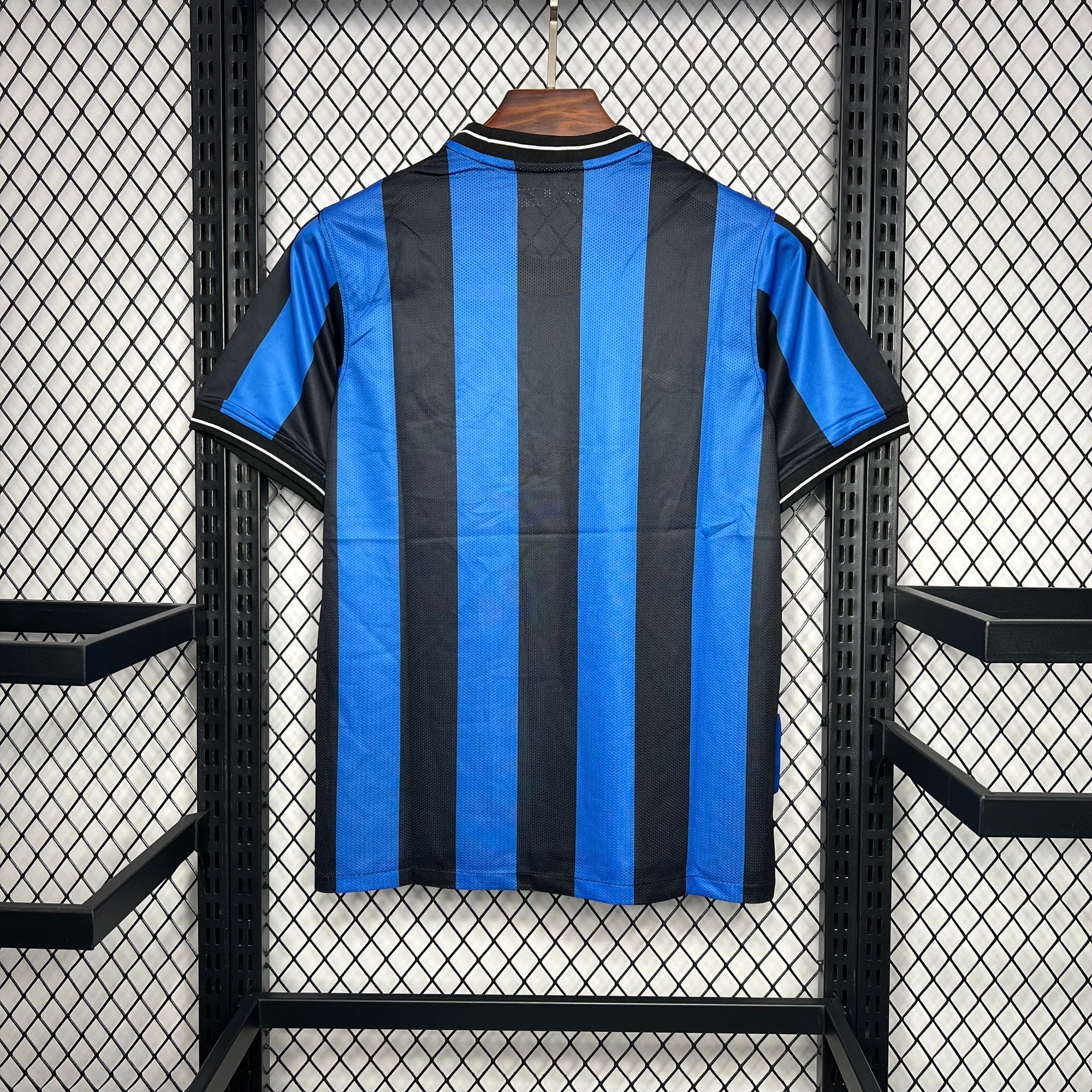 Camisa Inter de Milão Titular 09/10 - Versão (Retrô)