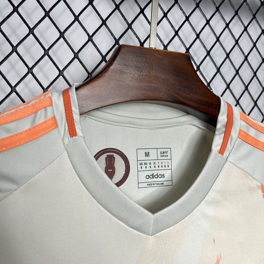 Camisa Roma Away 24/25 - Versão (Torcedor) Masculina