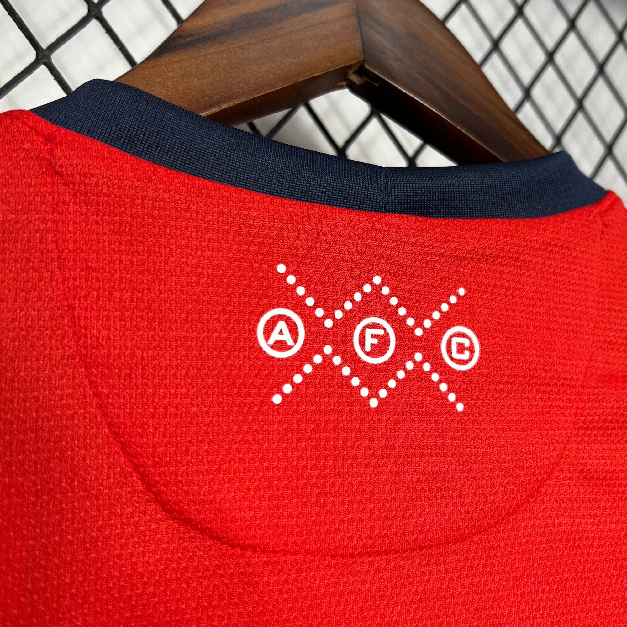 Camisa Arsenal Titular 12/13 - Versão (Retrô)