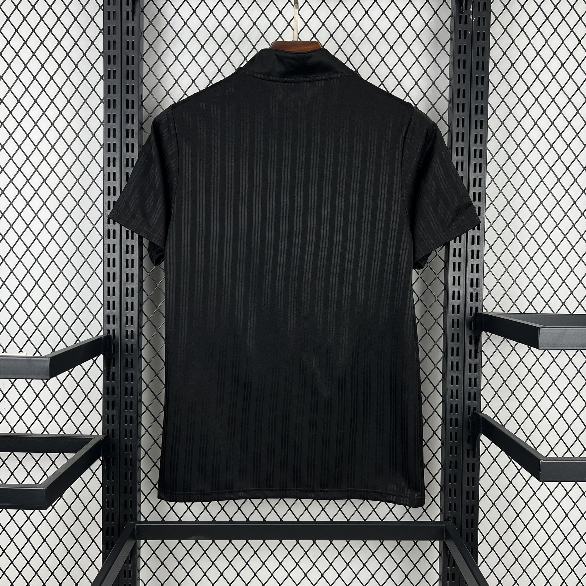 Camisa Liverpool 95/96 Black Edition - (Retrô)