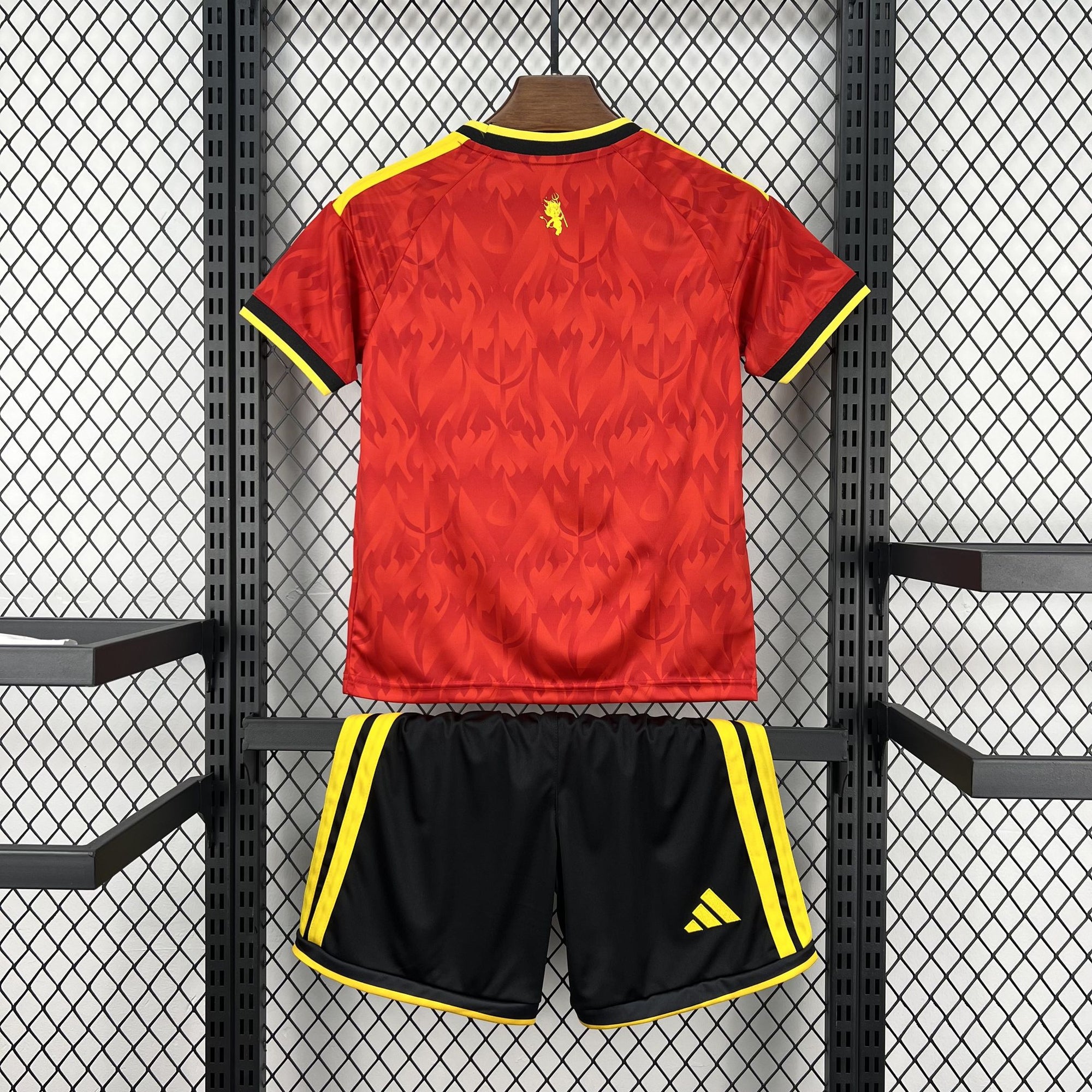 Kit Infantil Bélgica 2026 Home