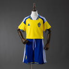 Kit Infantil Suécia 2026 Home