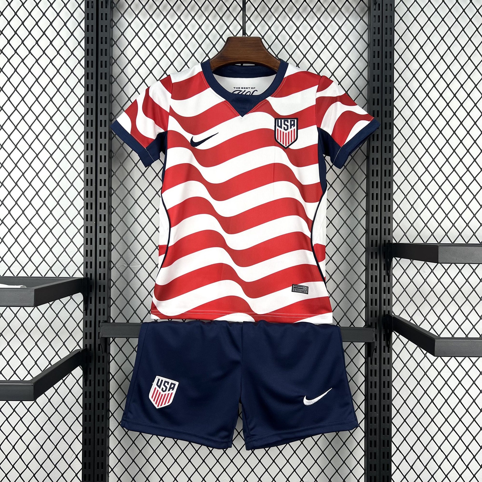 Kit Infantil Estados Unidos 2026 Home