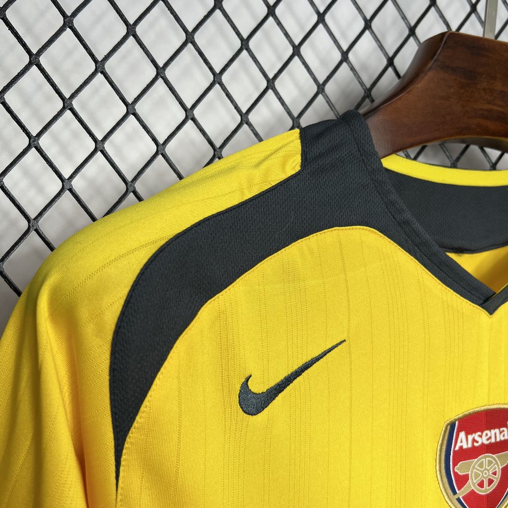 Camisa Arsenal Reserva 05/06 - Versão (Retrô)