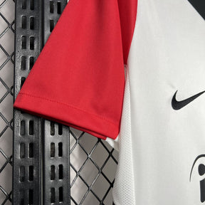 Camisa Frankfurt Home 24/25 - Nike (Torcedor) Masculina