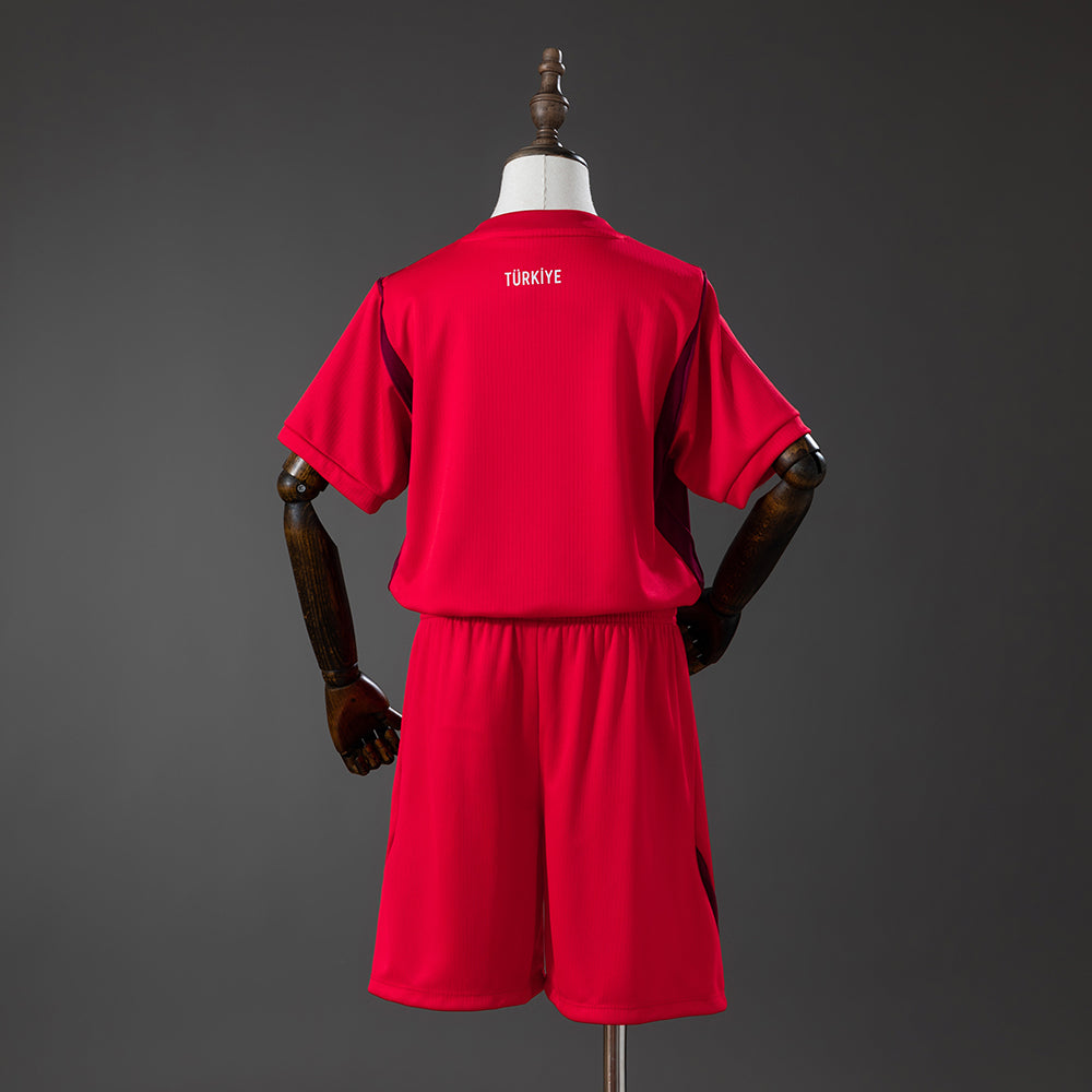 Kit Infantil Turquia 2026 Home