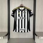 Camisa Atlético-MG 2025 Home (Todos os Patrocínios) - (Feminina)