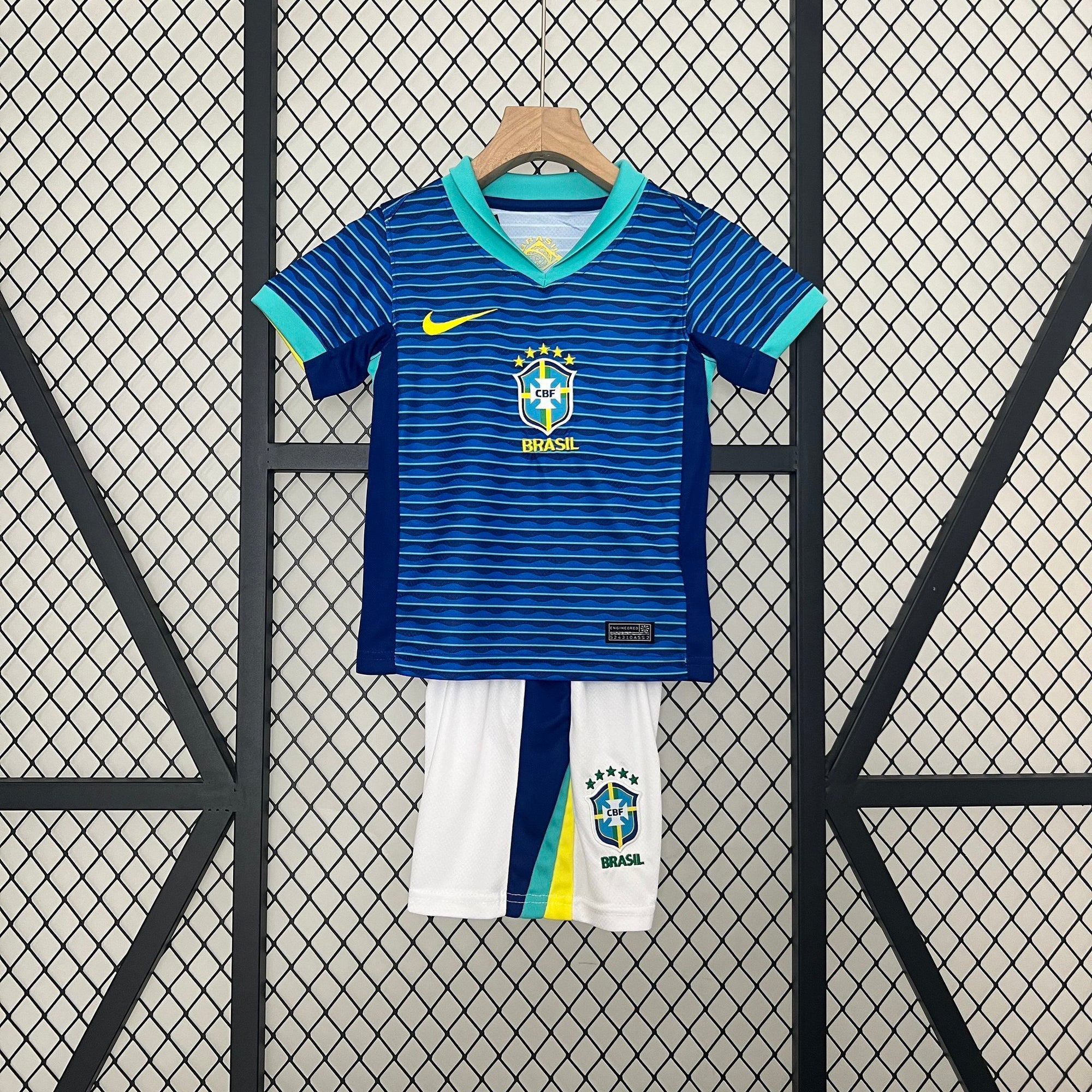 Kit Infantil Brasil 2024 Away