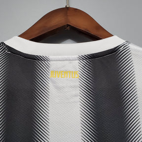 Camisa Juventus Titular 11/12 - Versão (Retrô)