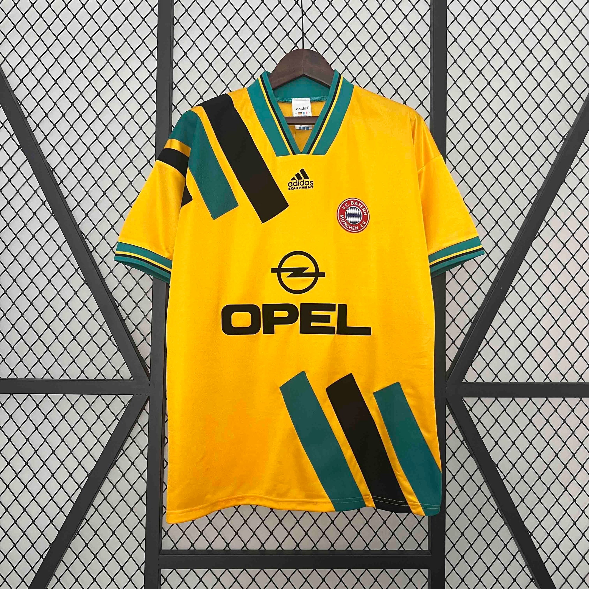 Camisa Bayern de Munique 95/96 Third - (Retrô)