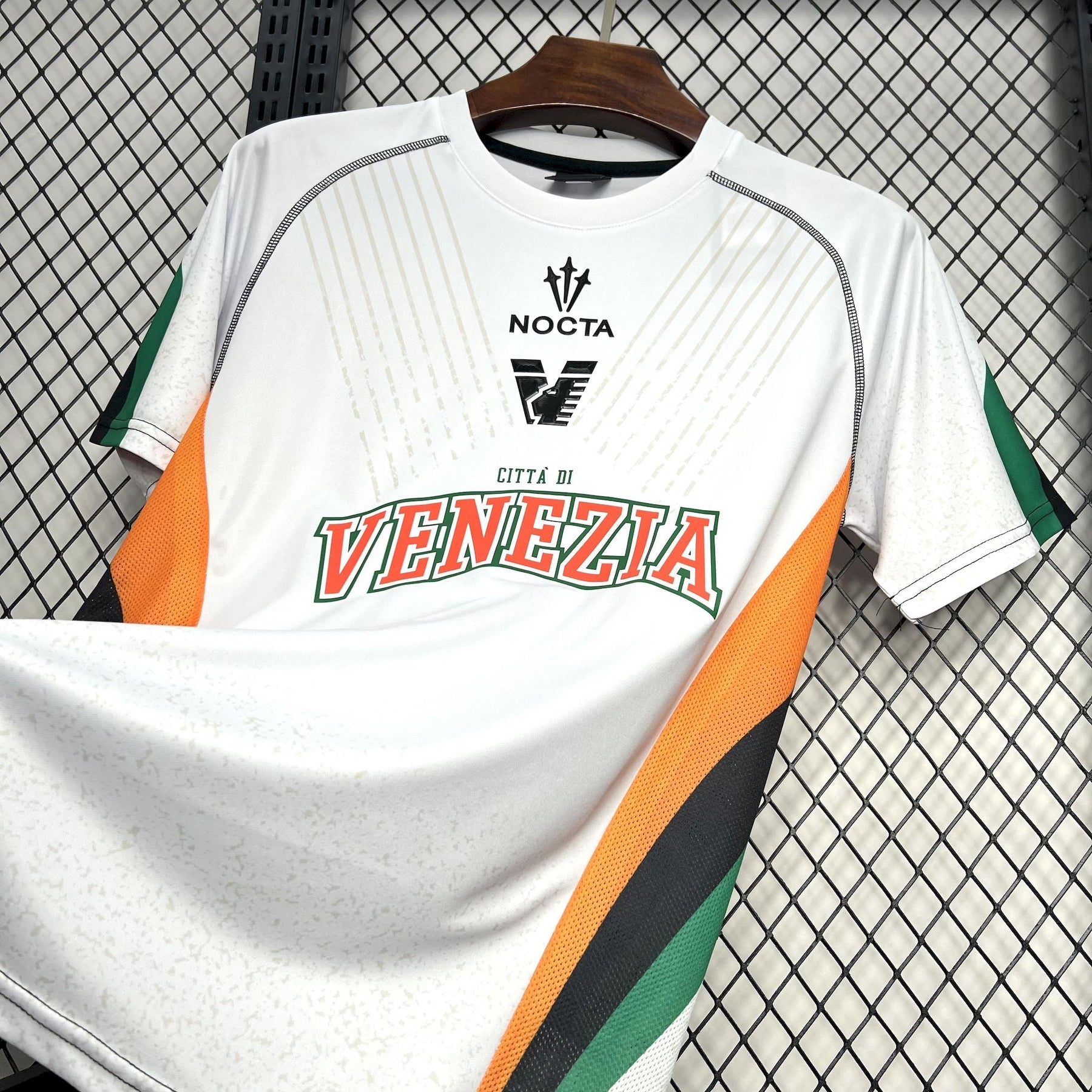 Camisa Venezia Away 24/25 - Versão (Torcedor) Masculina