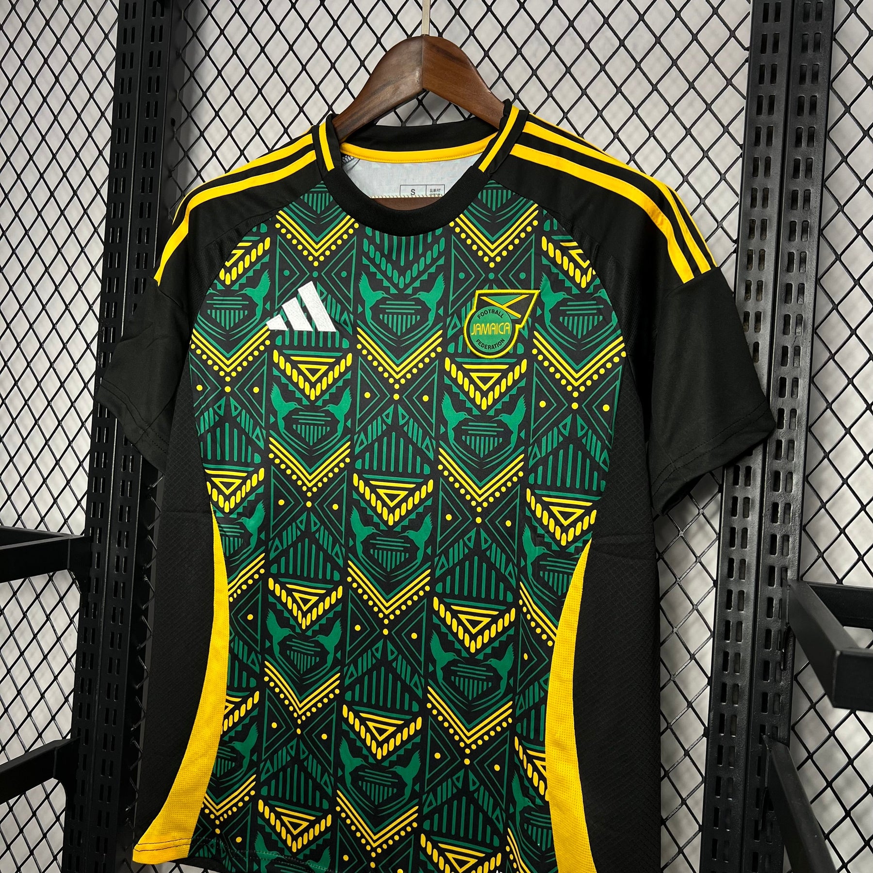 Camisa Jamaica Away 24/25 - Versão (Torcedor) Masculina