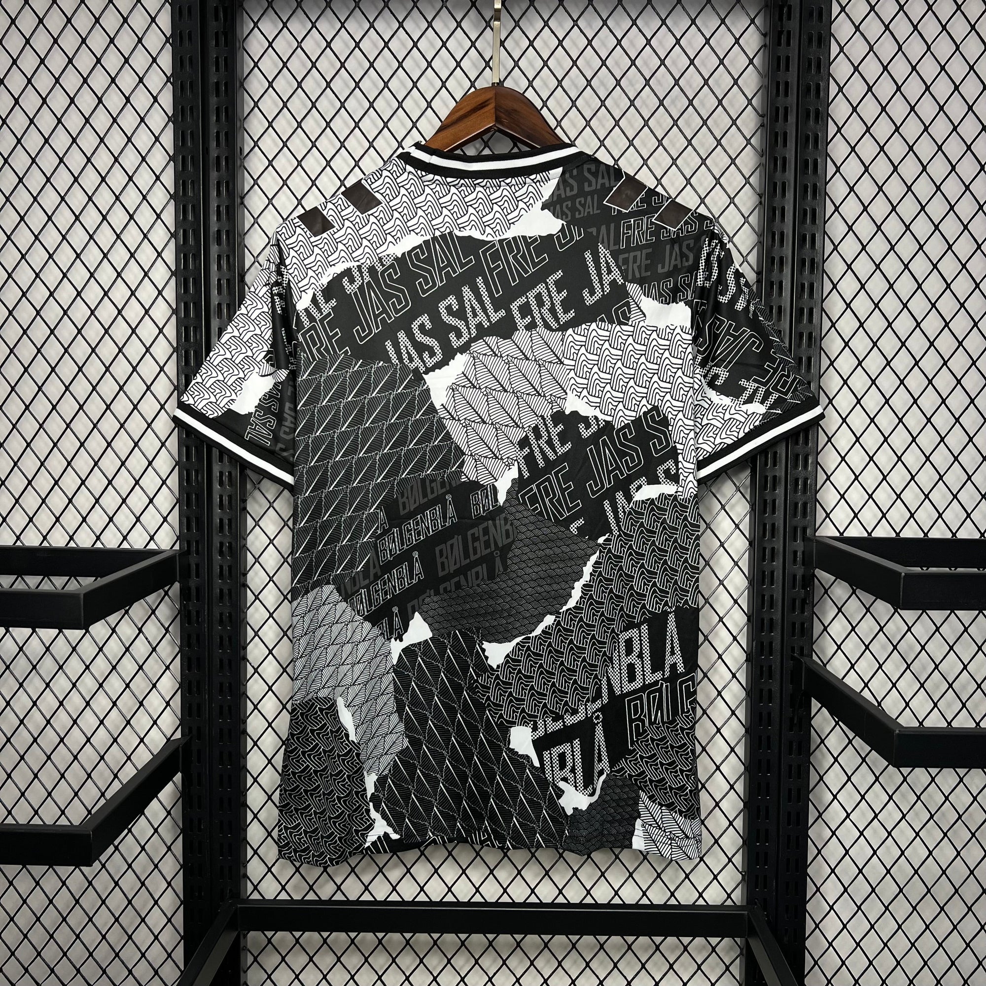 Camisa Dinamarca 2024 Pré-Jogo - (Torcedor)