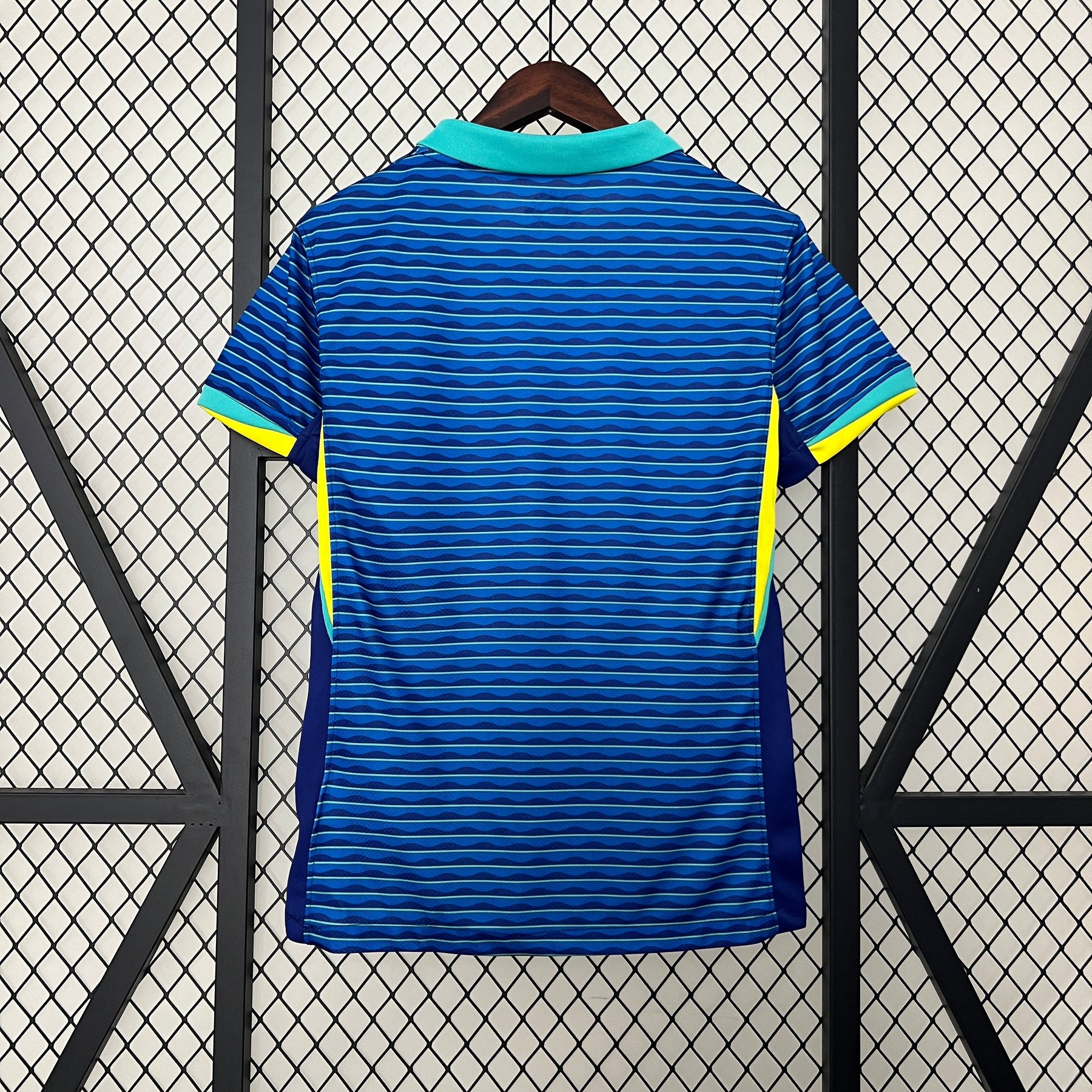 Camisa Brasil Away 24/25 - Versão (Feminina)