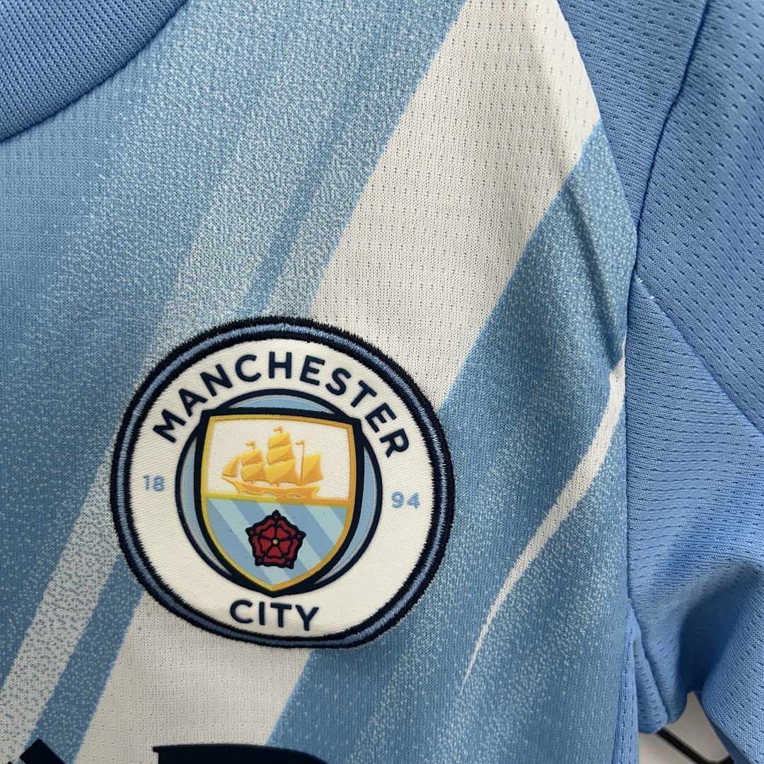 Kit Infantil Manchester City 25/26 Home