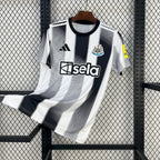 Camisa Newcastle 25/26 Edição Especial - (Torcedor)