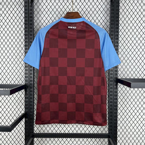 Camisa Aston Villa Home 11/12 - Versão (Retrô)