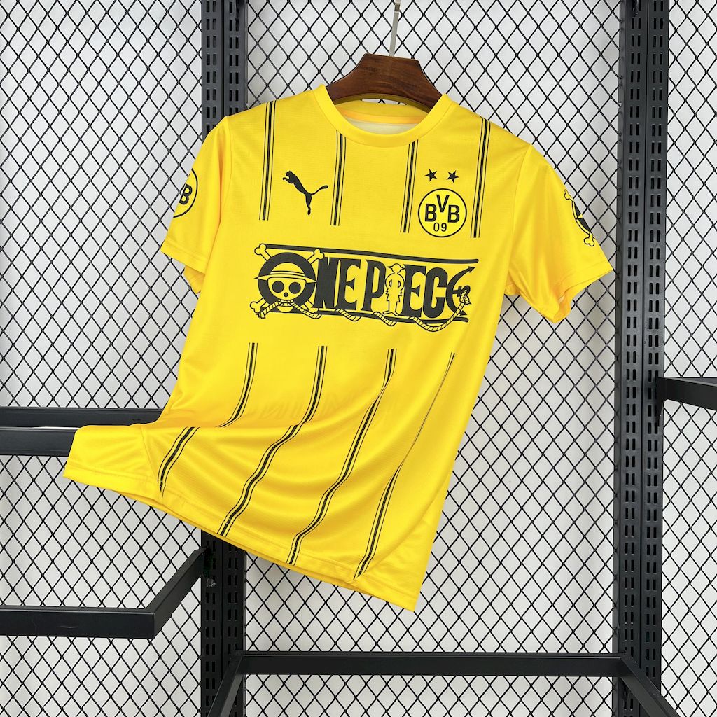 Camisa Borussia Dortmund ONE PIECE Collaboration 25/26 - (Torcedor) Masculina