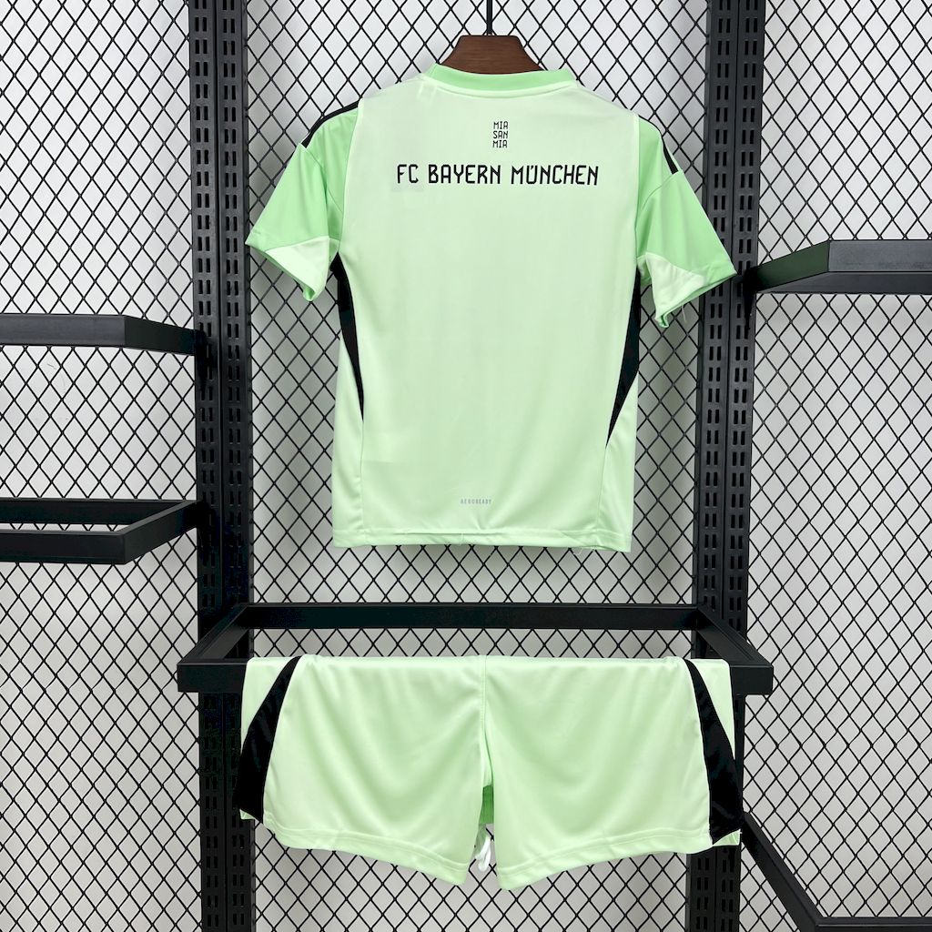 Kit Infantil Bayern de Munique 25/26 Goleiro Home