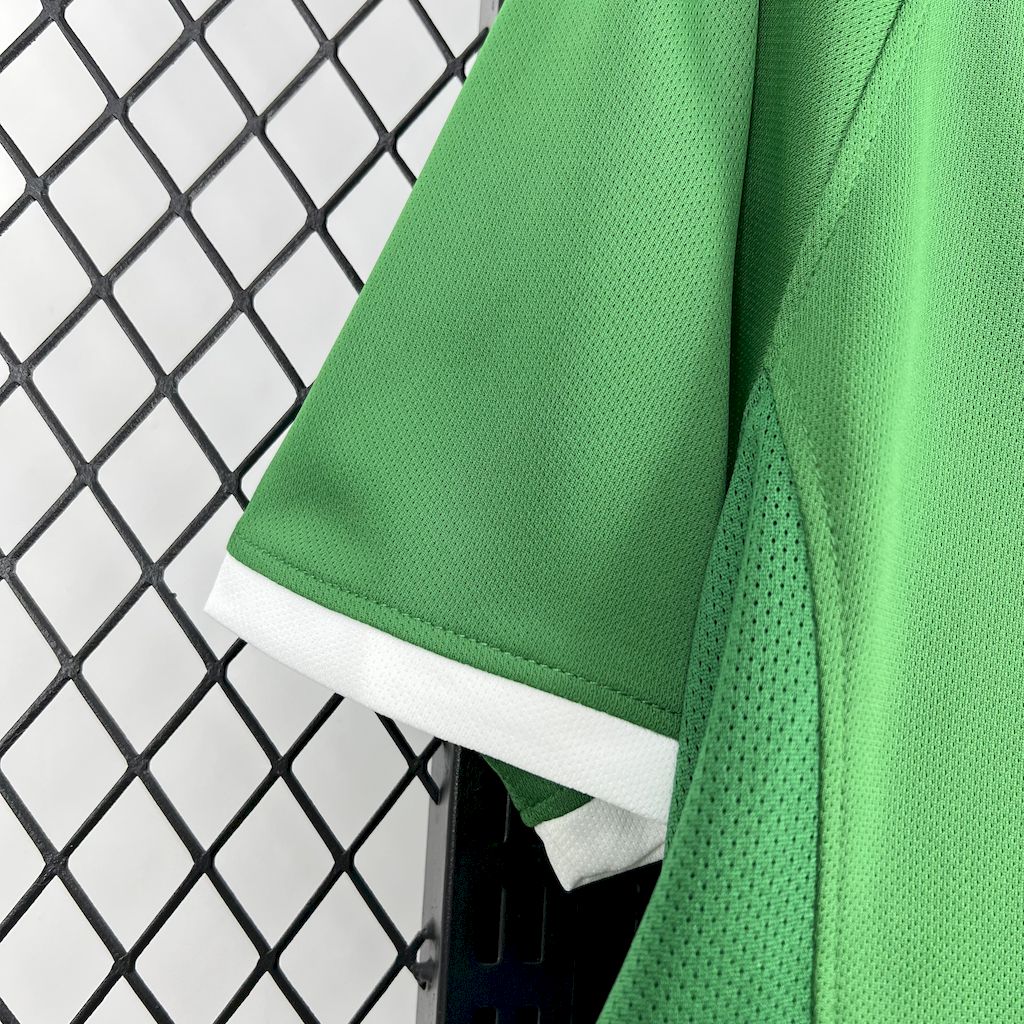 Camisa Wolfsburg Home 08/09 - Versão (Retrô)