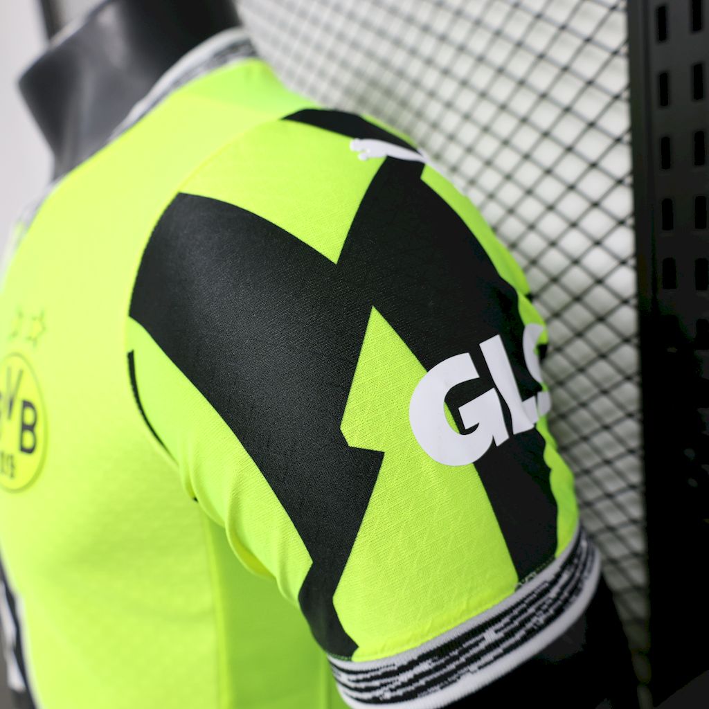 Camisa Borussia Dortmund Edição Especial 25/26 - Versão (Jogador)