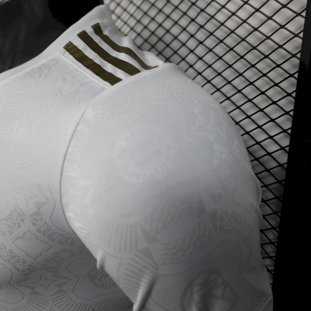 Camisa Bayern de Munique 24/25 Aniversário 125 Anos Especial White - (Jogador)