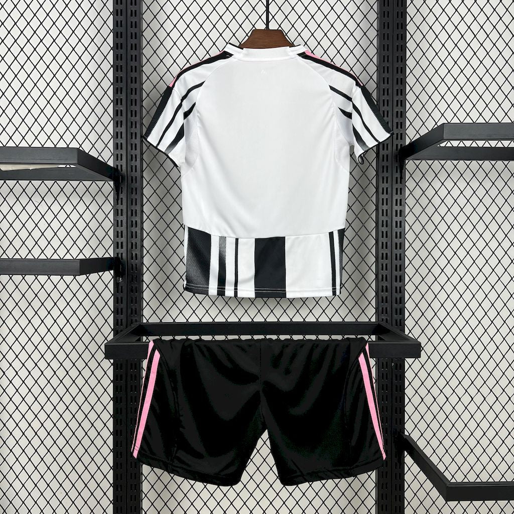 Kit Infantil Juventus Home 25/26