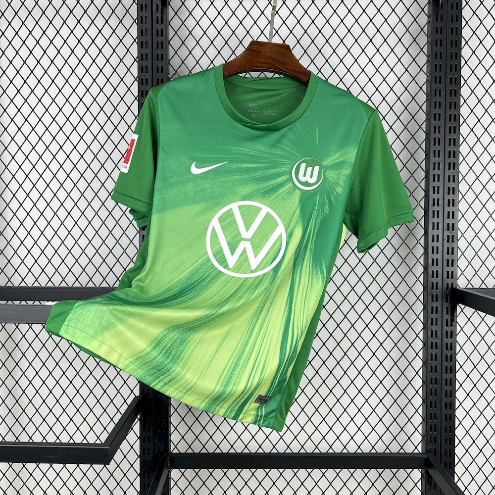 Camisa Wolfsburg Home 25/26 - Versão (Torcedor) Masculina