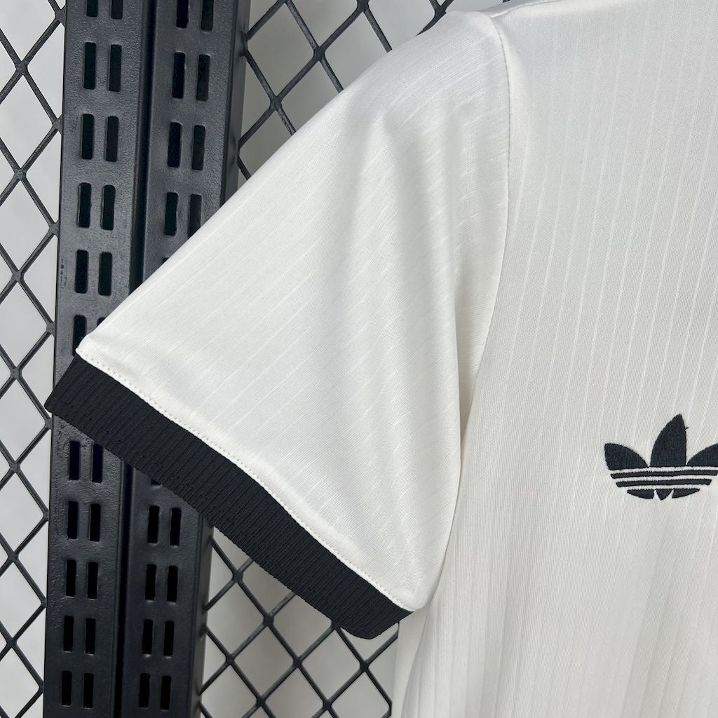 Camisa Alemanha Aniversário De 125 Anos 25/26 - Versão (Feminina)