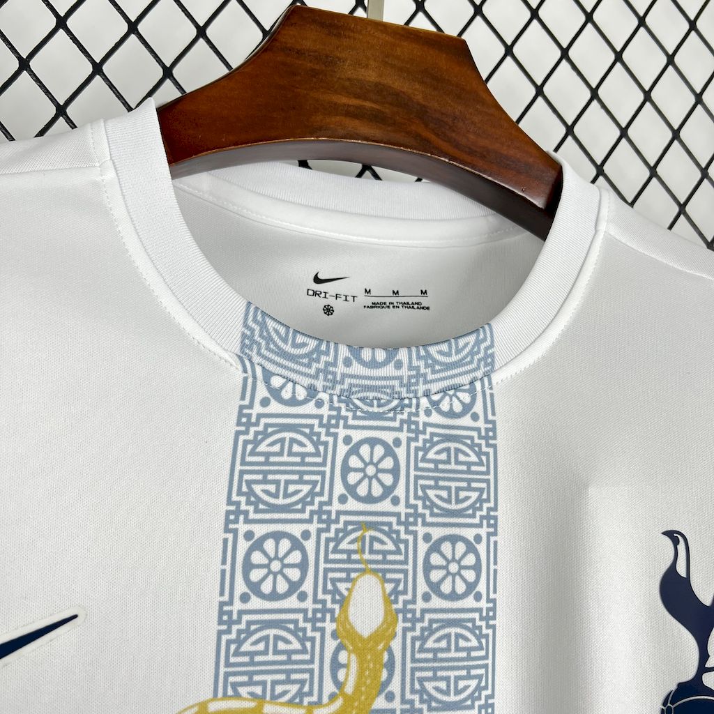Camisa Tottenham Gold Snake Edition 25/26 - (Torcedor) Masculina