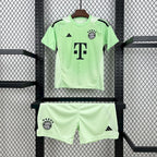 Kit Infantil Bayern de Munique 25/26 Goleiro Home