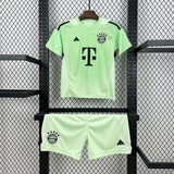 Kit Infantil Bayern de Munique 25/26 Goleiro Home