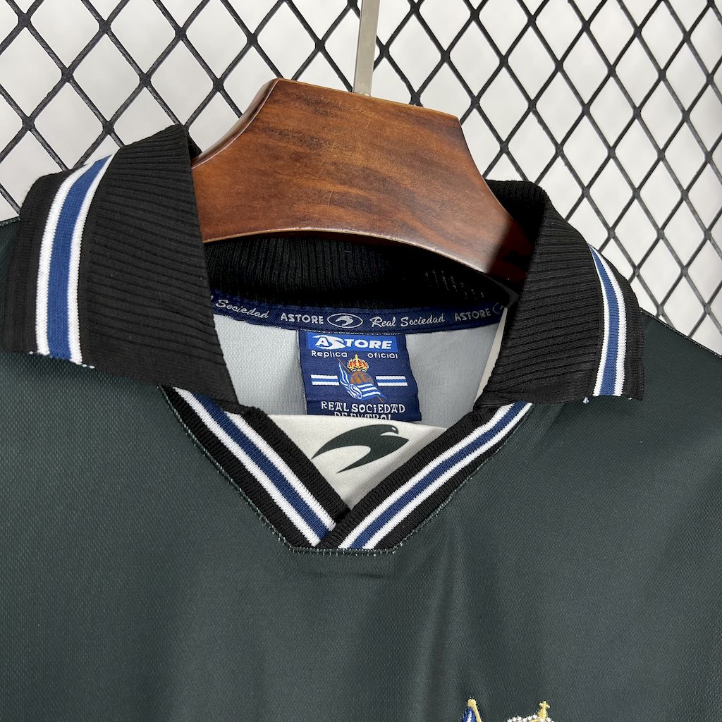 Camisa Real Sociedad Away 00/01 - Versão (Retrô)
