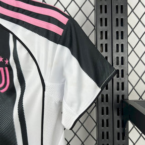 Kit Infantil Juventus Home 25/26