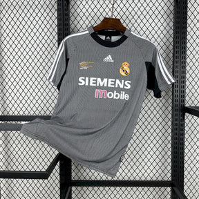 Camisa Real Madrid Goleiro 02/03 - Versão (Retrô)