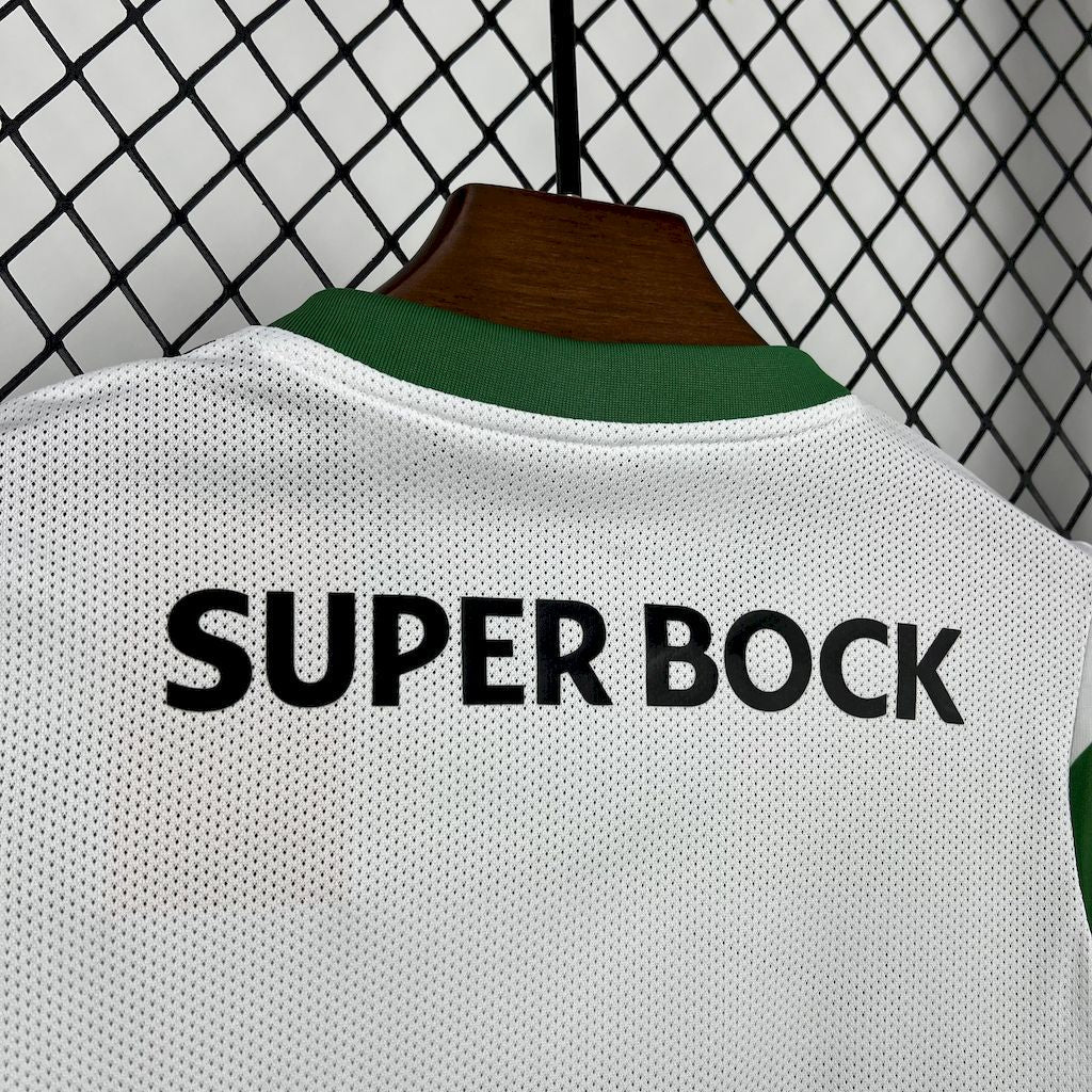 Kit Infantil Sporting Home 25/26