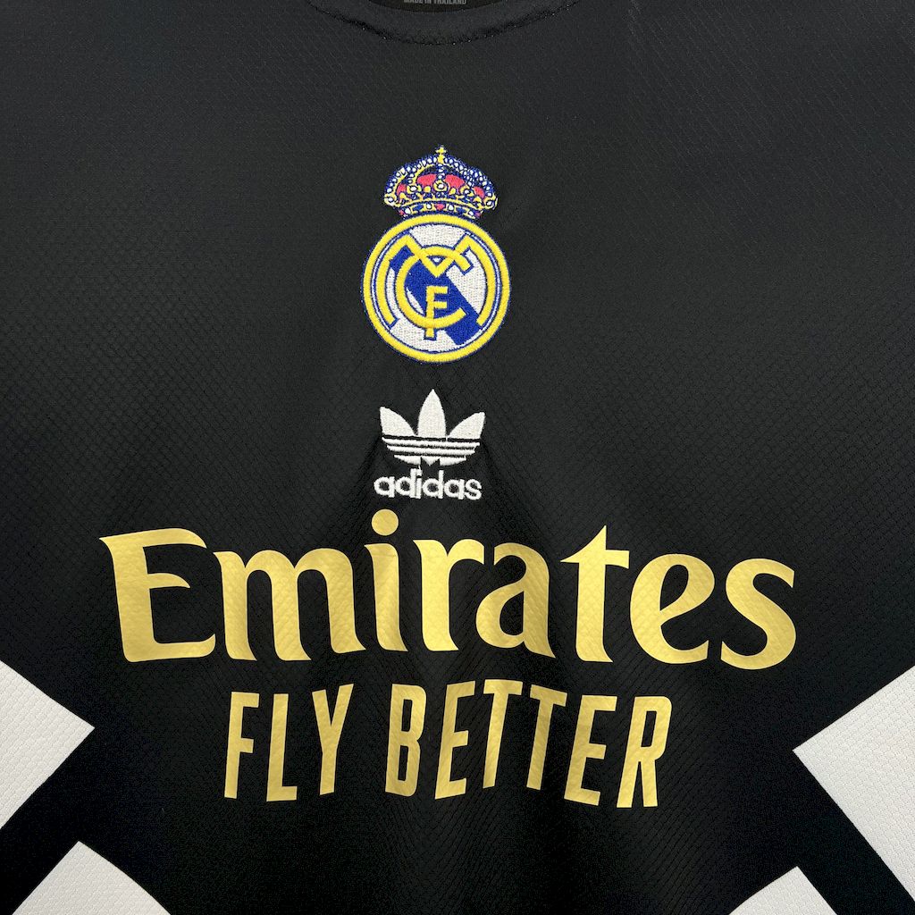 Camisa Real Madrid Edição-Especial 25/26 - (Torcedor) Masculina