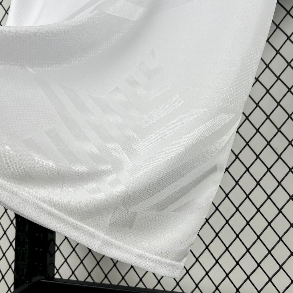 Camisa Valencia Home 99/00 - Versão (Retrô)