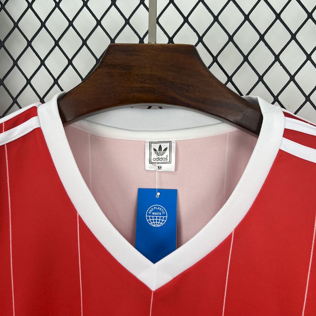 Camisa Hamburgo Away 83/84 - Versão (Retrô)