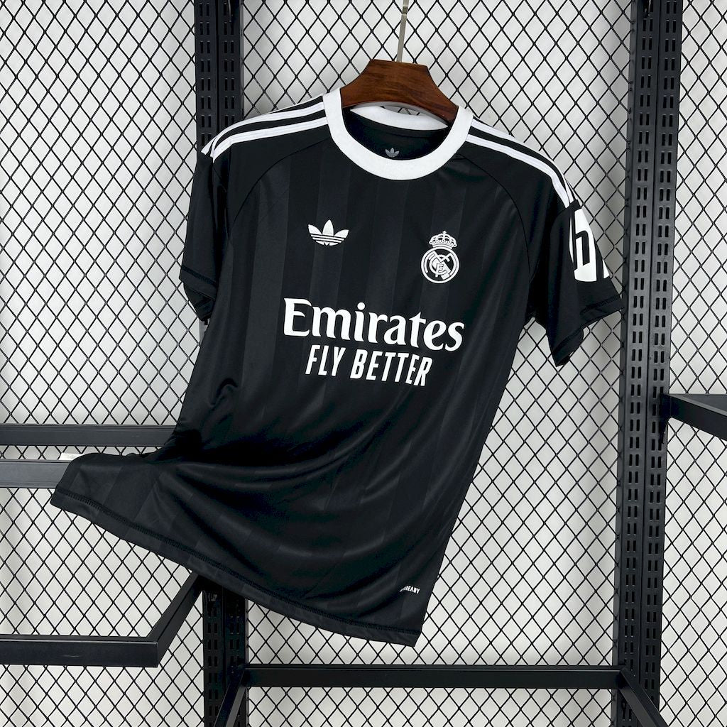 Camisa Real Madrid Treino 25/26 - (Torcedor) Masculina