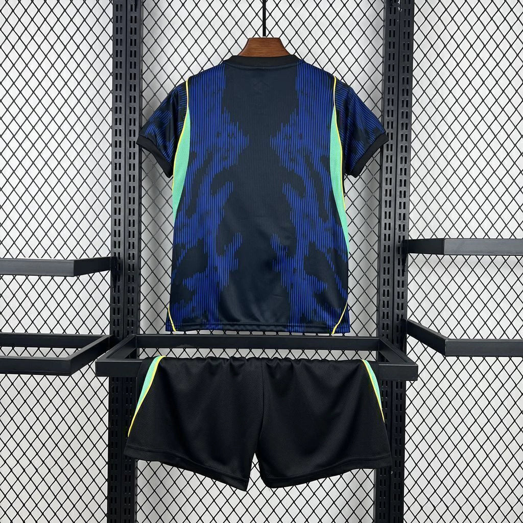 Kit Infantil Brasil 2026 Away
