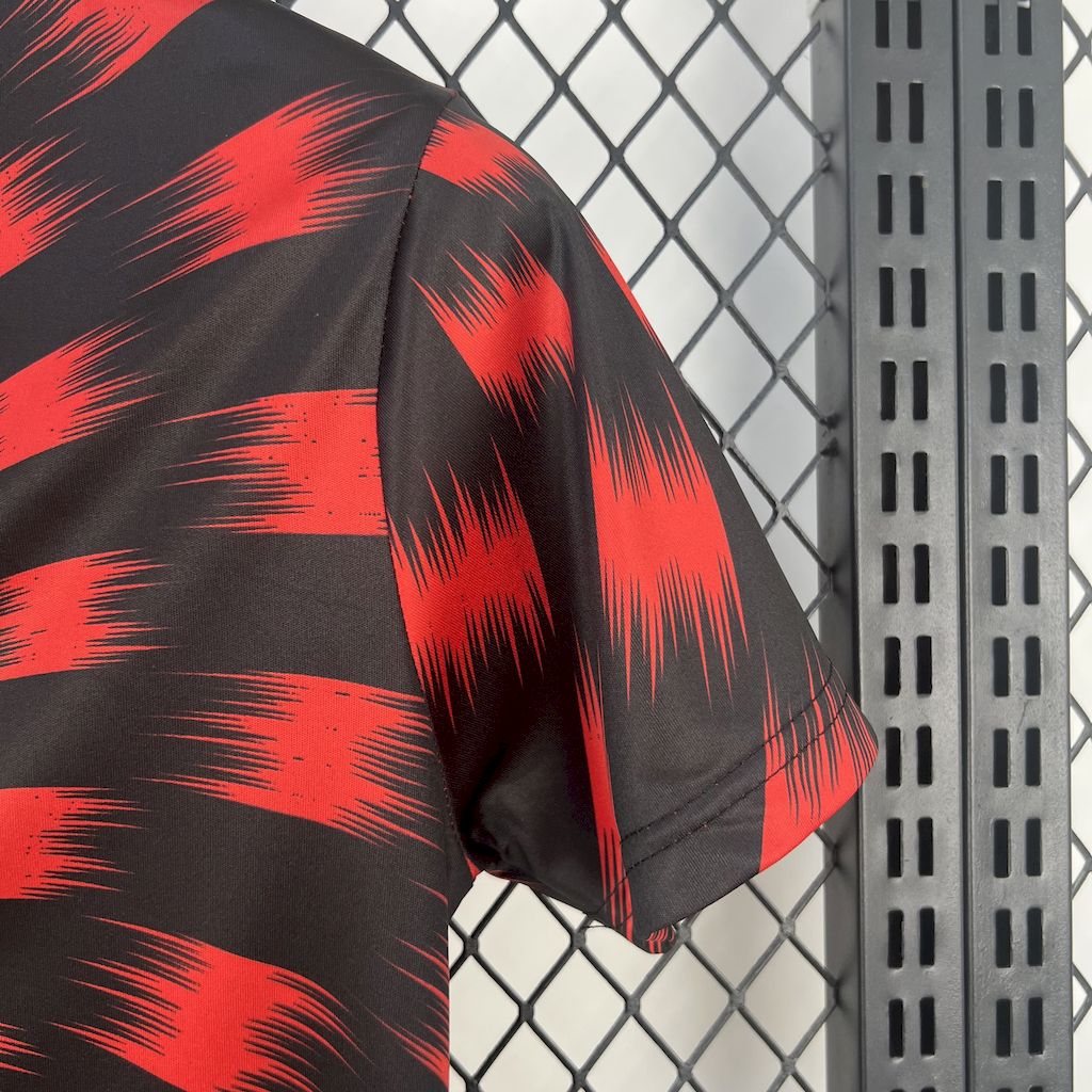 Camisa Flamengo Pré-Jogo 25/26 - Versão (Feminina)
